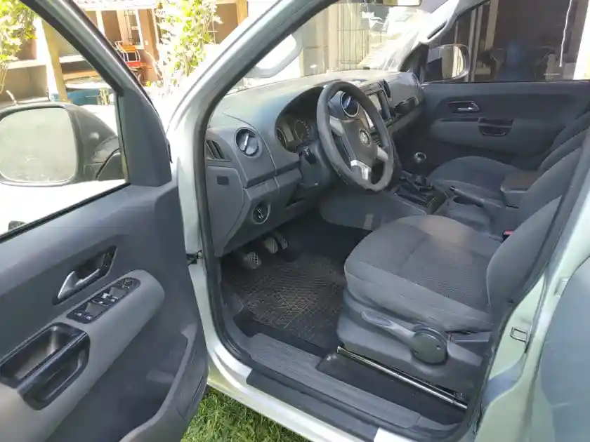 Volkswagen Amarok 2.0 Cd Tdi 180Cv 4X2 Trendline B33 2013 - foto 4