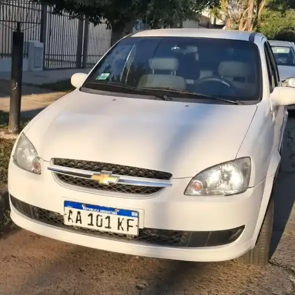 Chevrolet Classic 2016 - foto 1