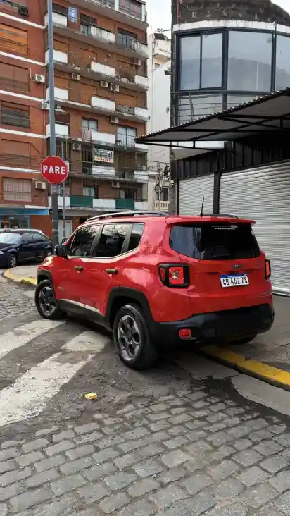 Jeep Renegade 1.8 Sport At 2017 - foto 3