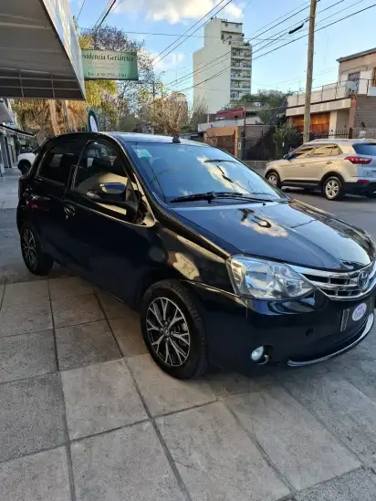 Toyota Etios 1.5 Platinum At 2017 - foto 4