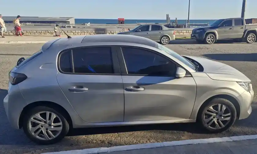 Peugeot 208 1.6 Active Pack 2020 - foto 1