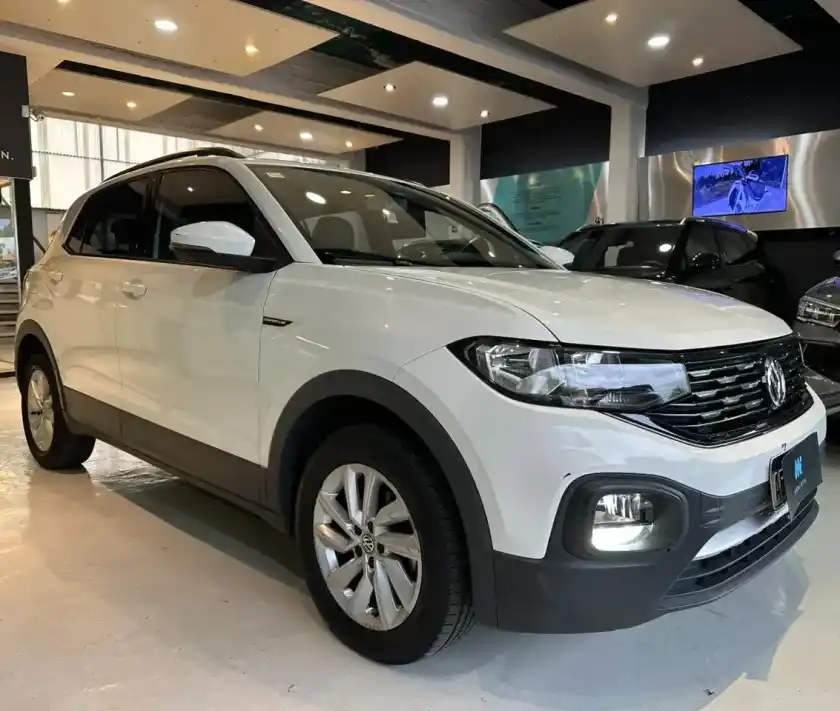 Volkswagen T-Cross Confortline At 2020 - foto 1