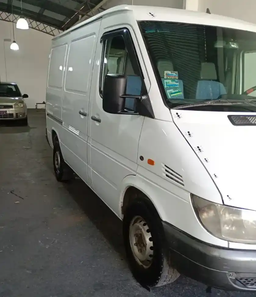 Mercedes-Benz Sprinter 2.1 313 Furgon 3000 V1 Sin Airbag 2009 - foto 2