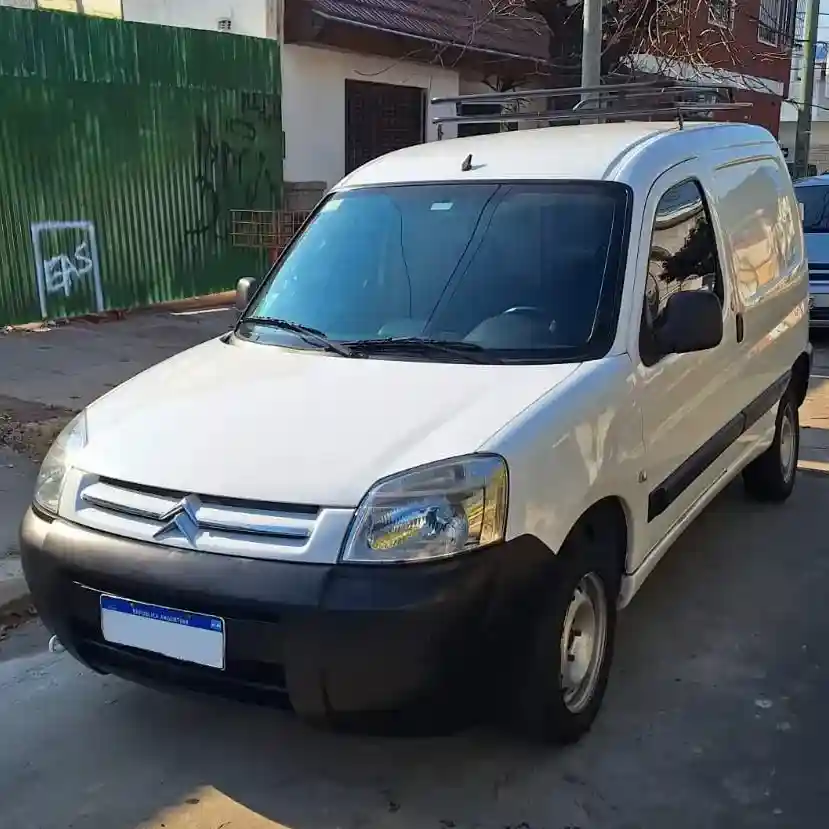 Citroën Berlingo Furgon 1.6 Hdi 92 Bussines 2018 - foto 1