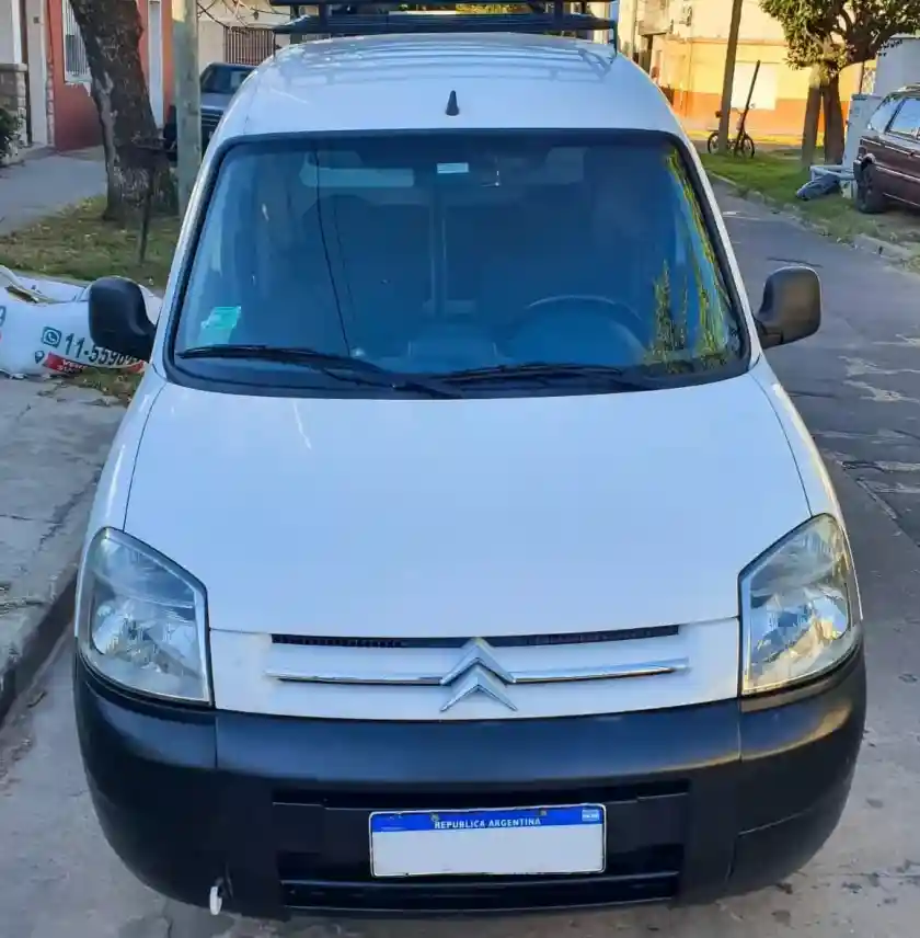 Citroën Berlingo Furgon 1.6 Hdi 92 Bussines 2018 - foto 2
