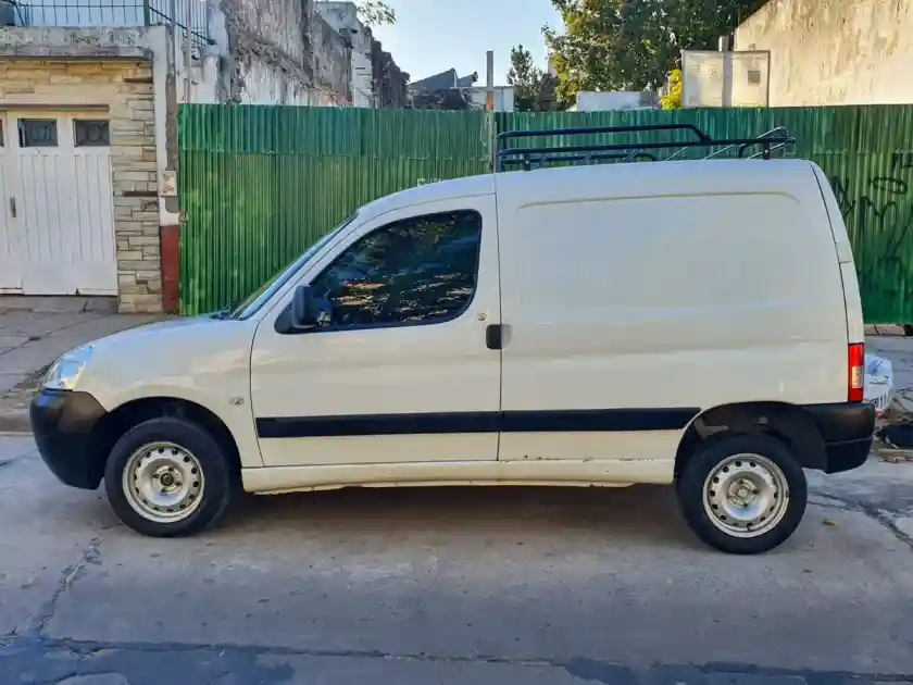 Citroën Berlingo Furgon 1.6 Hdi 92 Bussines 2018 - foto 4