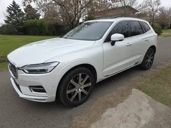 Volvo XC60 2020 - foto 1