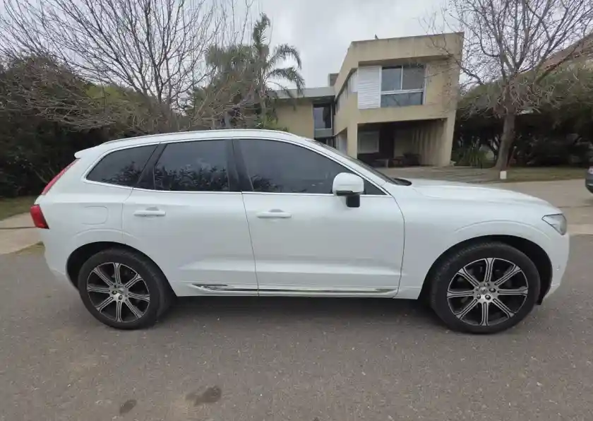 Volvo Xc60 2.0 T6 Inscription 2020 - foto 4