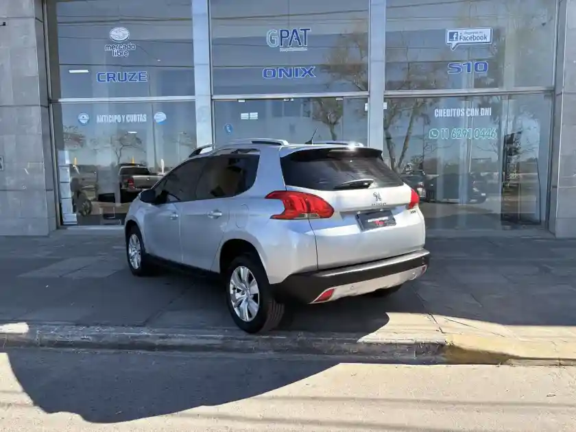 Peugeot 2008 1.6 Allure 2016 - foto 4