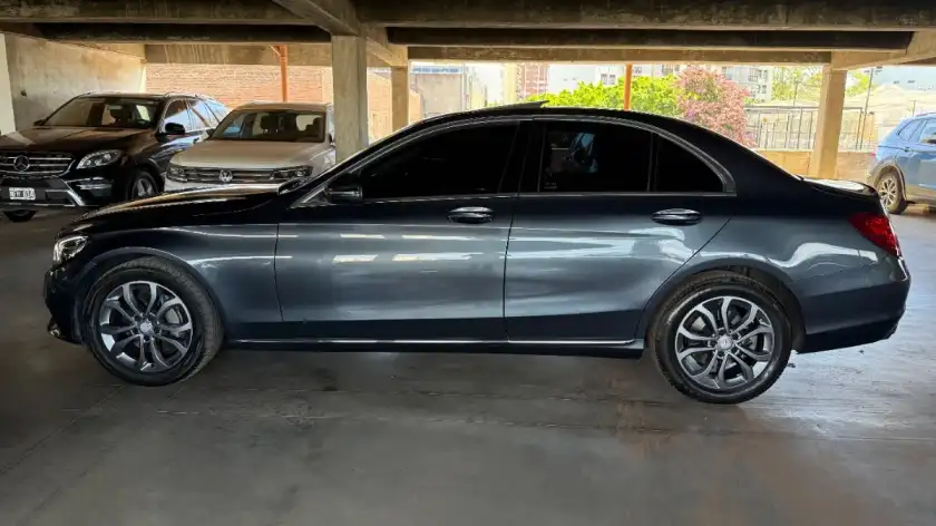 Mercedes-Benz Clase C 1.8 C250 Style 2017 - foto 3