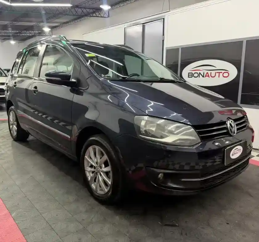 Volkswagen Suran 1.6 Imotion Highline 2014 - foto 3