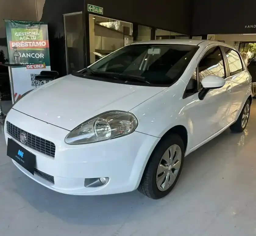 Fiat Punto 1.4 Attractive 2012 - foto 1