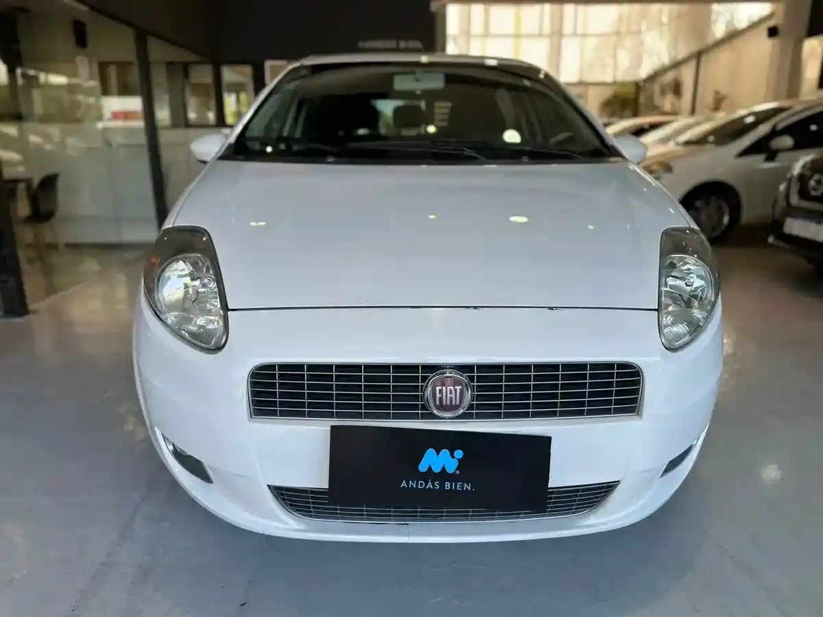 Fiat Punto 1.4 Attractive 2012 - foto 3