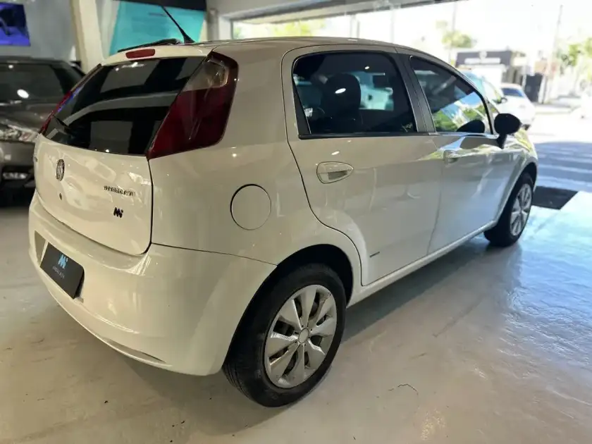 Fiat Punto 1.4 Attractive 2012 - foto 4