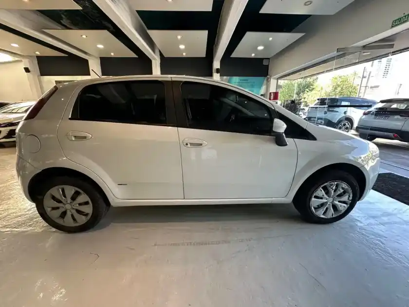 Fiat Punto 1.4 Attractive 2012 - foto 5