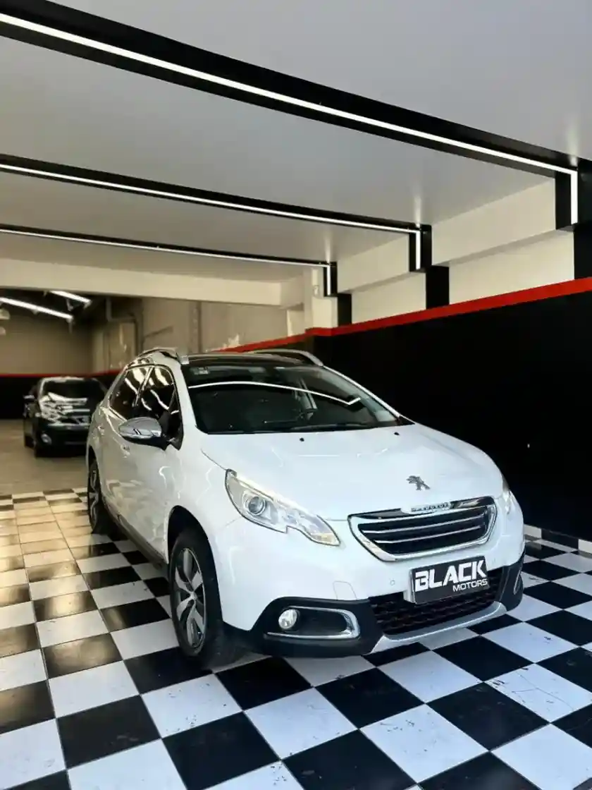 Peugeot 2008 2017 - foto 1