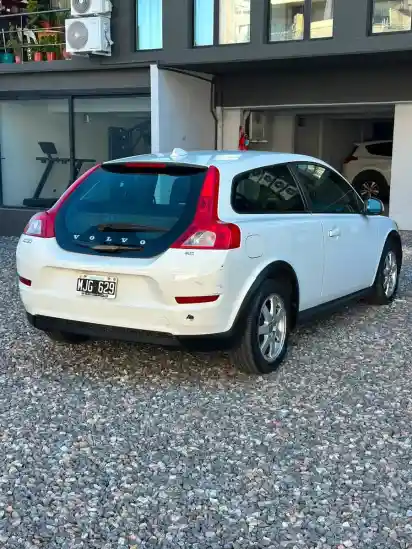 Volvo C30 2.0 145Hp Mt P2 Facelift 2013 - foto 5