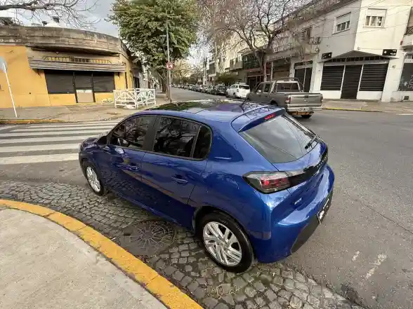 Peugeot 208 1.6 Active Pack 2024 - foto 5