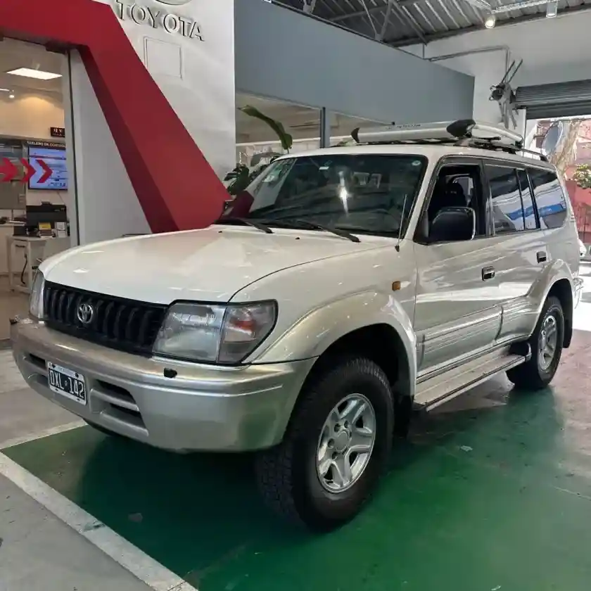 Toyota Land Cruiser Prado 1999 - foto 1