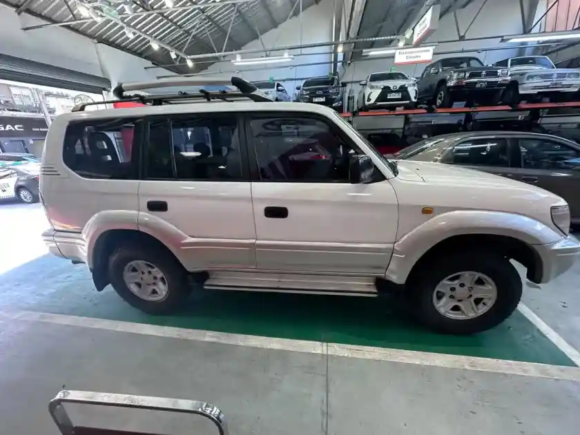 Toyota Land Cruiser Prado 1999 - foto 4