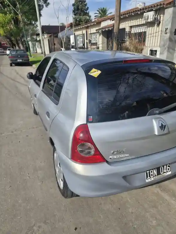 Renault Clio 1.2 Pack Plus 5 P 2009 - foto 4