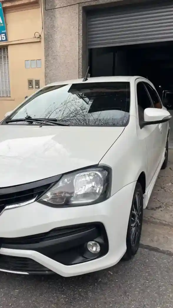 Toyota Etios 1.5 Platinum At 2019 - foto 4