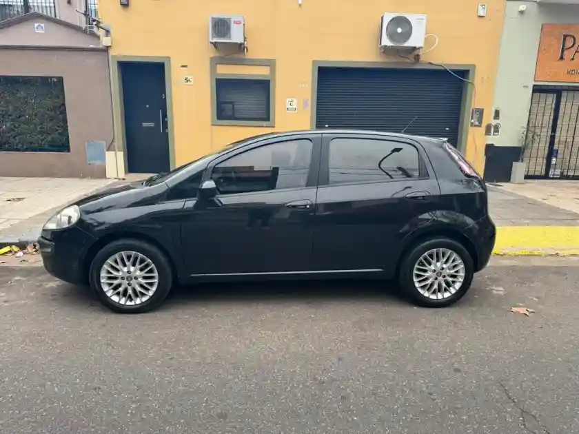 Fiat Punto 1.6 Essence Pack Tech 2013 - foto 3