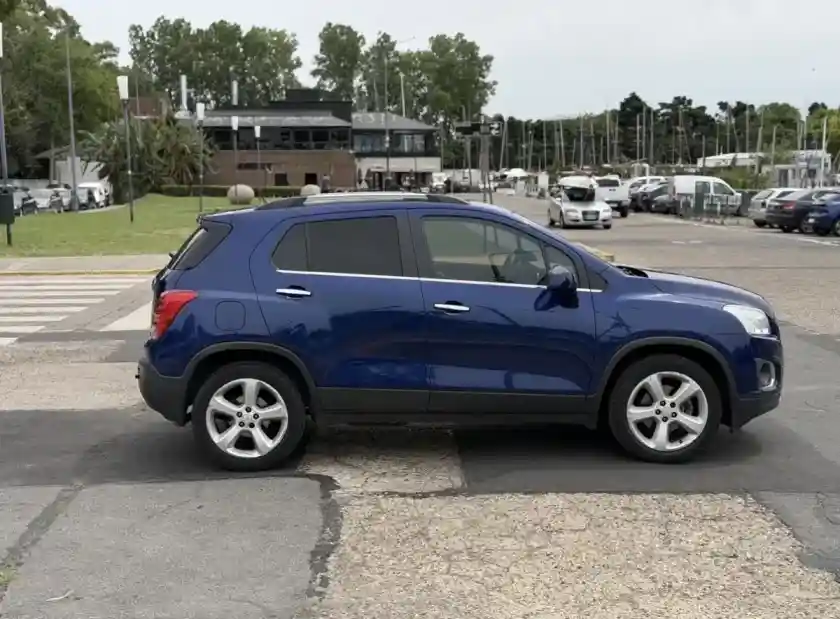 Chevrolet Tracker 1.8 Ltz+ Awd At 140Cv 2016 - foto 4