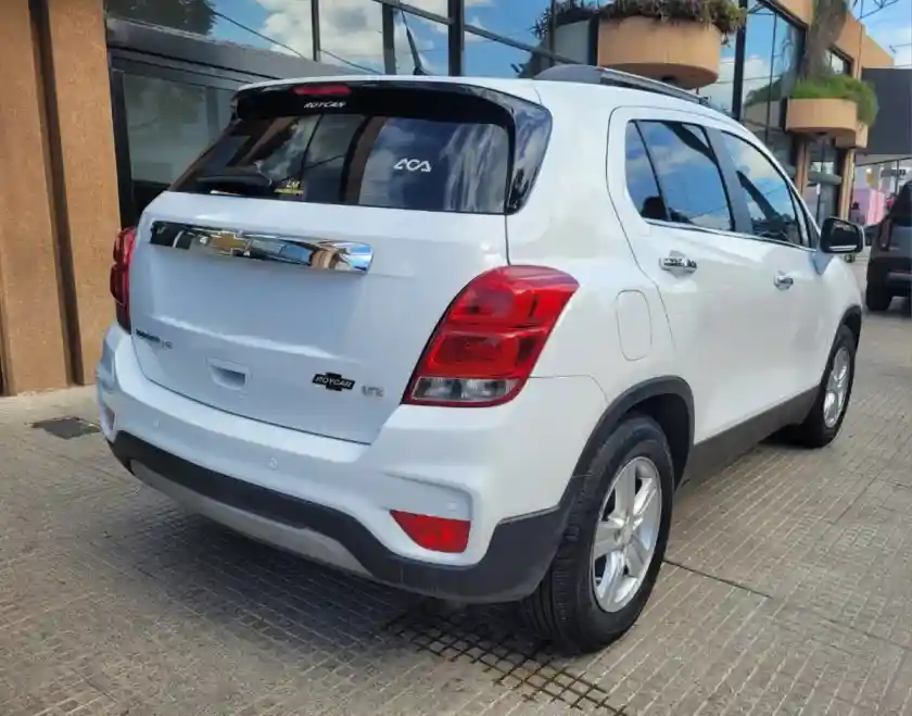Chevrolet Tracker 1.8 Ltz Fwd Mt 140Cv 2017 - foto 5