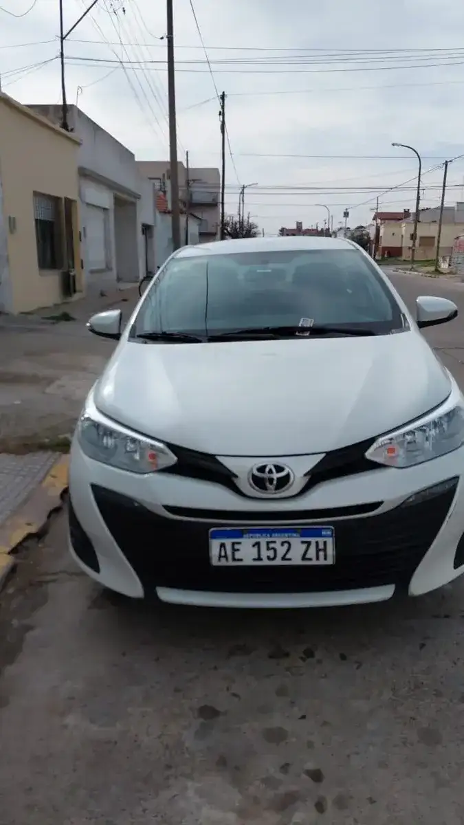 Toyota Yaris 1.5 107Cv Xs Sedan 2020 - foto 4