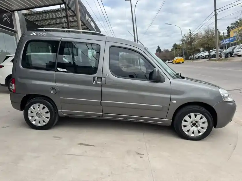 Citroën Berlingo Multispace 1.6 Xtr Hdi 92Cv 2015 - foto 5
