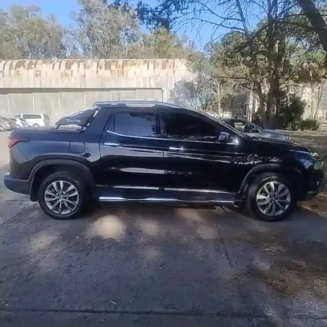 Fiat Toro 2.0 Ranch 4X4 At 2021 - foto 3