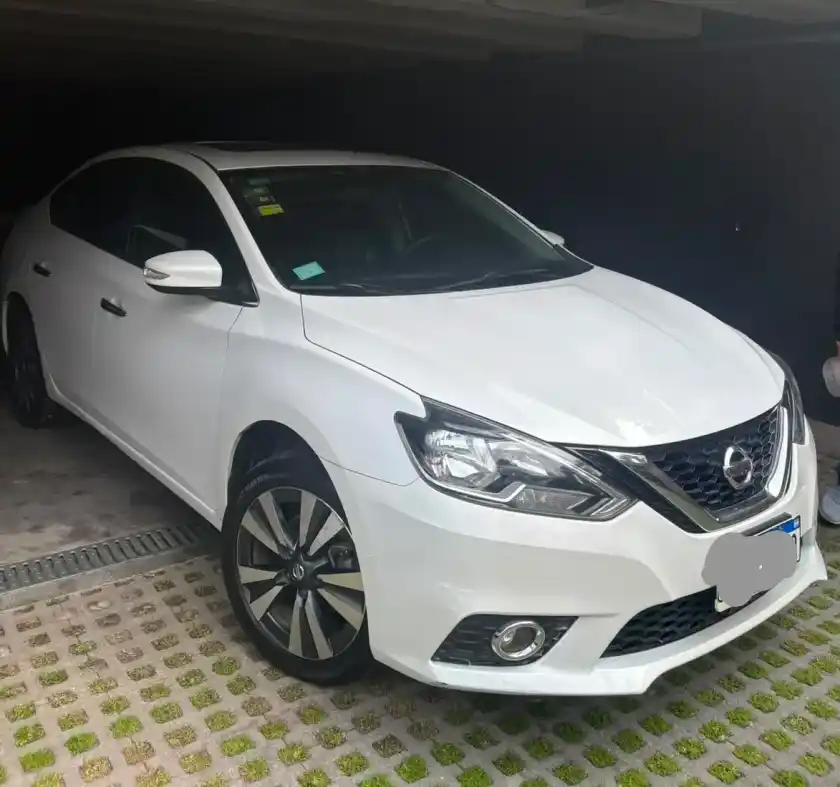 Nissan Sentra 2.0 Exclusive 2017 - foto 1