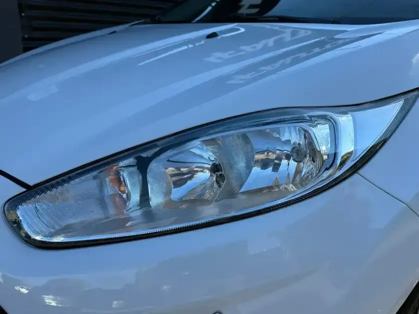 Ford Fiesta Kinetic 1.6 Se Plus Powershift 120Cv 2019 - foto 2