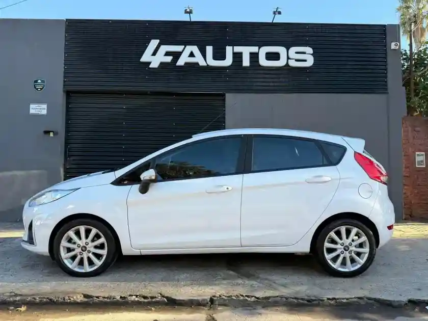 Ford Fiesta Kinetic 1.6 Se Plus Powershift 120Cv 2019 - foto 3