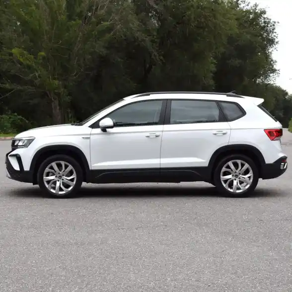 Volkswagen Taos 1.4 250 Tsi Comfortline 2023 - foto 3