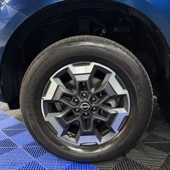 Nissan Frontier 2.3Bt Platinum 4X4 At L22 2023 - foto 4