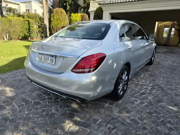 Mercedes-Benz Clase C 2.0 C250 Avantgarde 211Cv At 2016 - foto 5