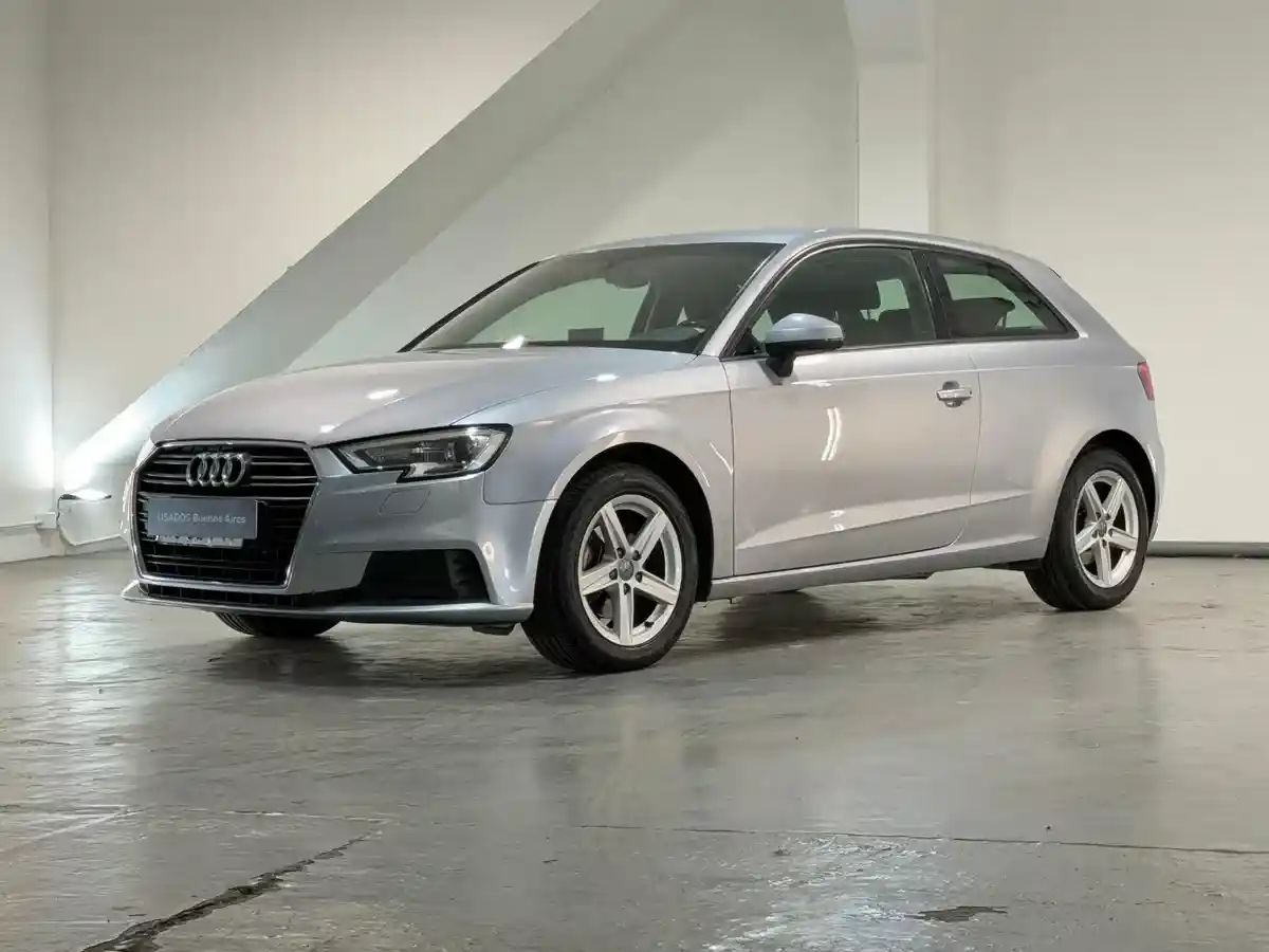 Audi A3 Sportback 1.4 Tfsi Stronic 125Cv 2018 - foto 2