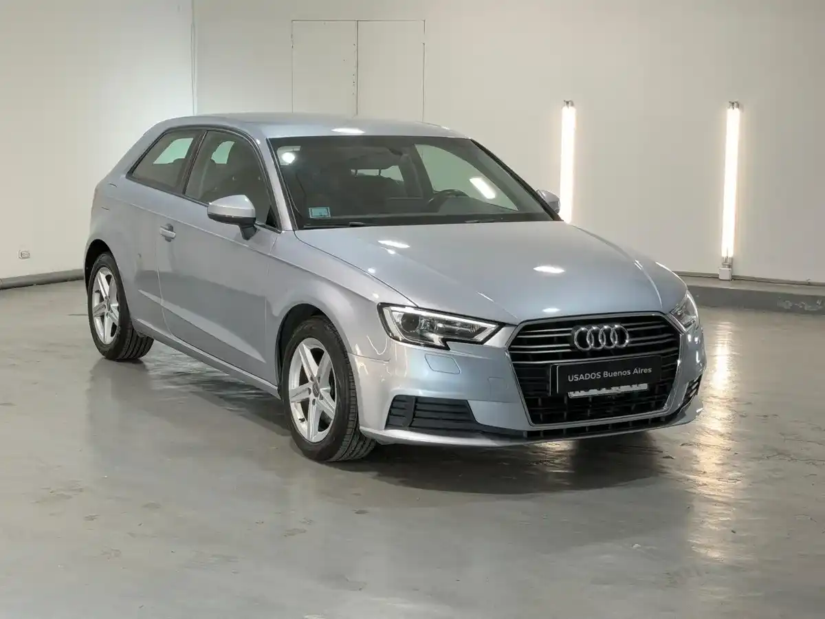 Audi A3 Sportback 1.4 Tfsi Stronic 125Cv 2018 - foto 4