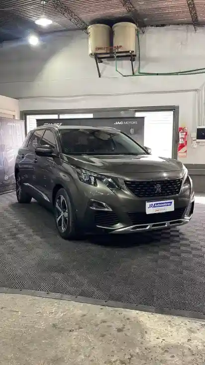Peugeot 5008 1.6 Allure Plus Tiptronic 2018 - foto 3
