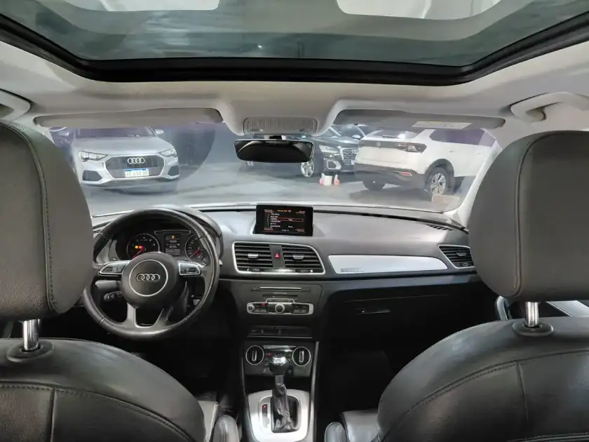 Audi Q3 2.0 Tfsi Stronic Quattro 220Cv 2018 - foto 4