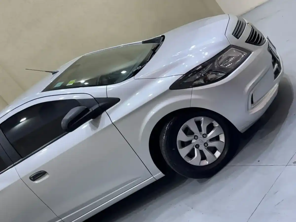 Chevrolet Onix 1.4 Joy Ls 2019 - foto 5