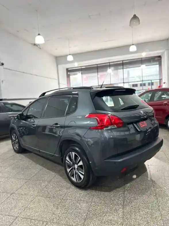 Peugeot 2008 1.6 Feline 2021 - foto 5