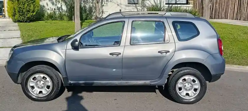 Renault Duster 1.6 4X2 Confort Plus 110Cv 2013 - foto 3