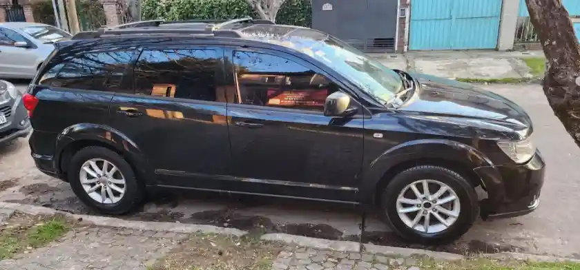 Dodge Journey 2.4 Sxt 170Cv Atx6 (Techo, Dvd) 2014 - foto 3