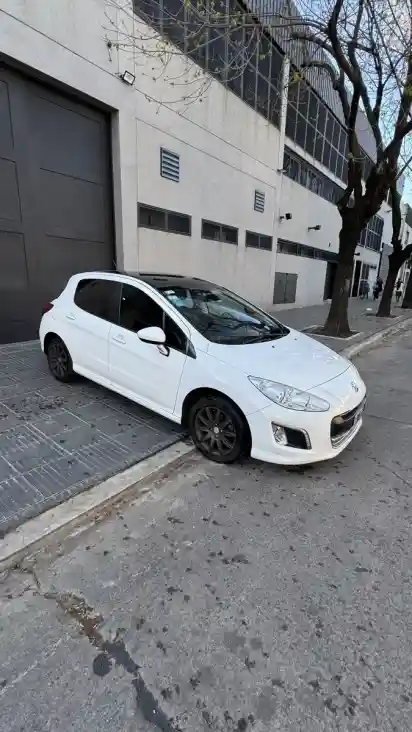 Peugeot 308 1.6 Allure 2014 - foto 2