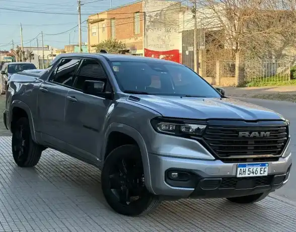 Ram Rampage 2.0 Laramie Night Edition Gme At9 4X4 2025 - foto 2
