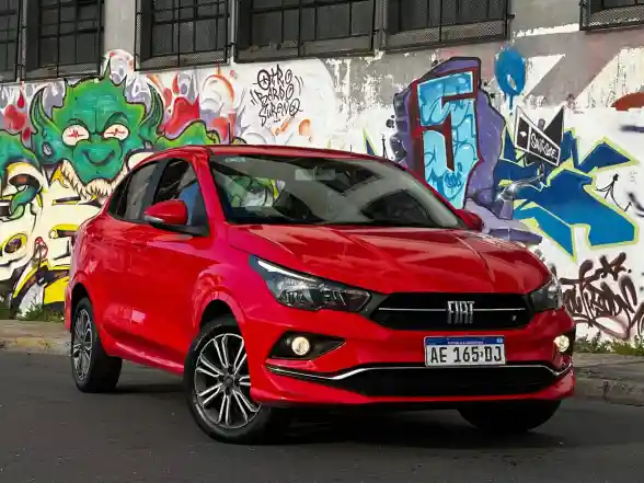 Fiat Cronos Precision 1 8 Mt 2022 - foto 2
