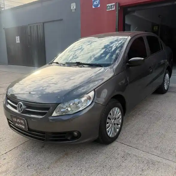 Volkswagen Voyage 2011 - foto 1